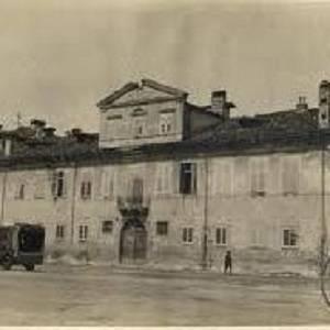 Отель Grand Hotel Entourage