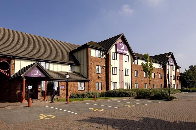 Отель Premier Inn Telford Central