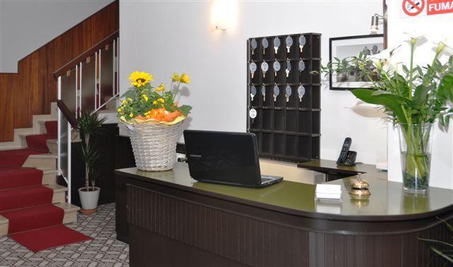 Отель Hotel Burlamacco