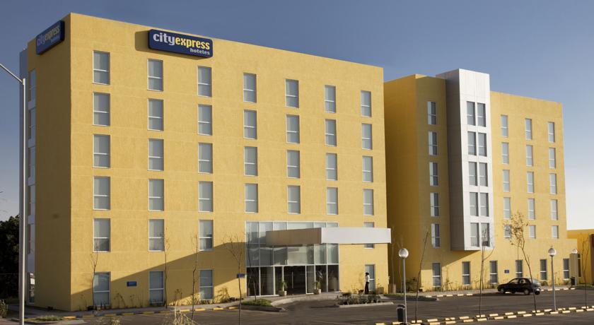 Отель City Express Aguascalientes