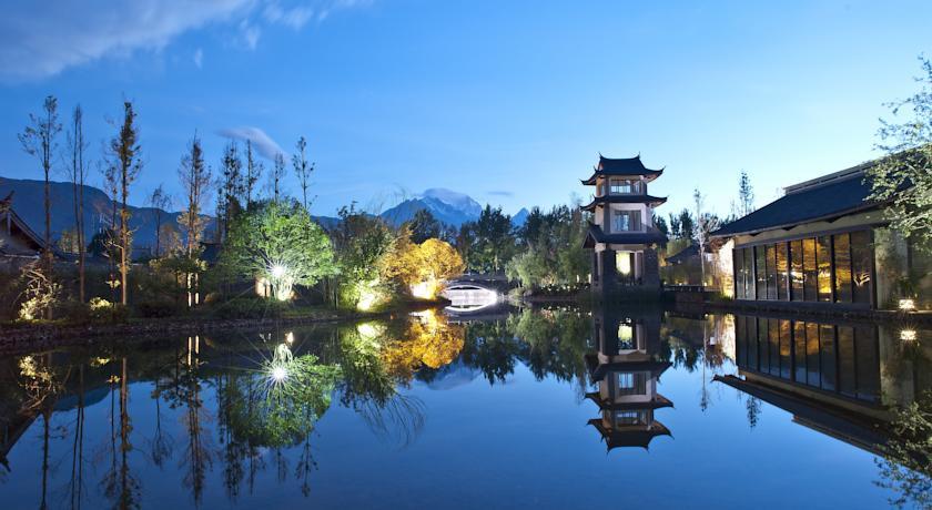 Отель Pullman Lijiang Resort & Spa