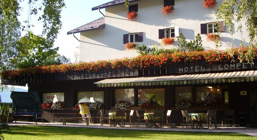 Отель Hotel Compet