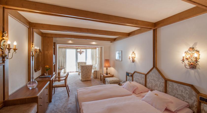 Отель Hotel Alpina Deluxe
