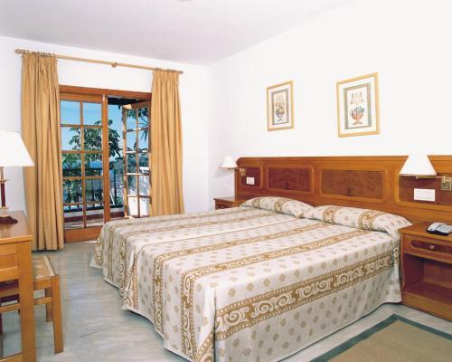 Апартаменты Aparthotel Neptuno