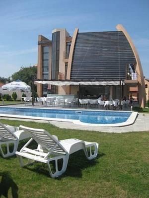 Tezei Hotel
