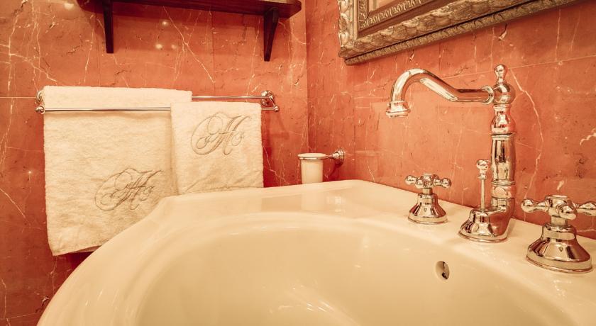 Отель Hotel Portici
