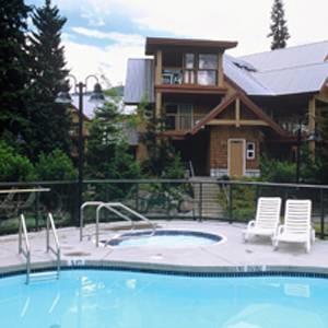 Glacier's Reach by ResortQuest Whistler