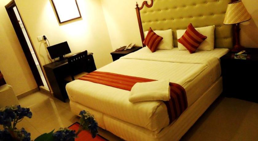 City Centre Hotel