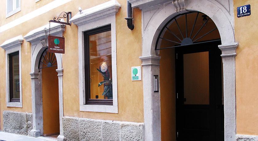Отель Hotel Albero Nascosto