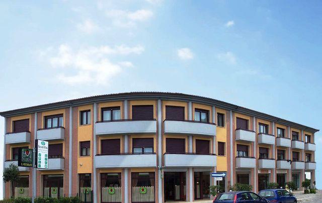 Апартаменты Beverly Park Residence