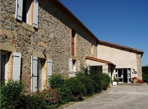 Отель Hôtel Restaurant Des Maziès