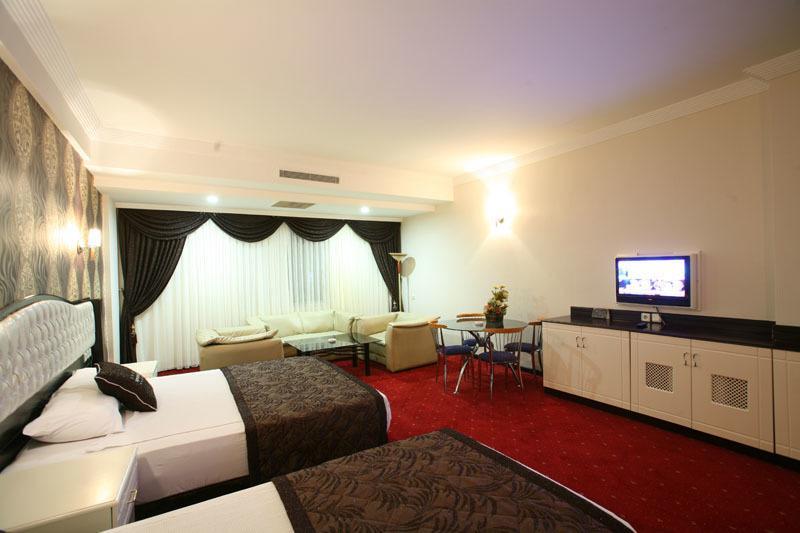 Отель Ravanda Hotel