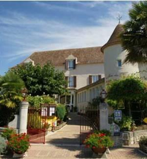 Отель Logis Hostellerie Des Ducs