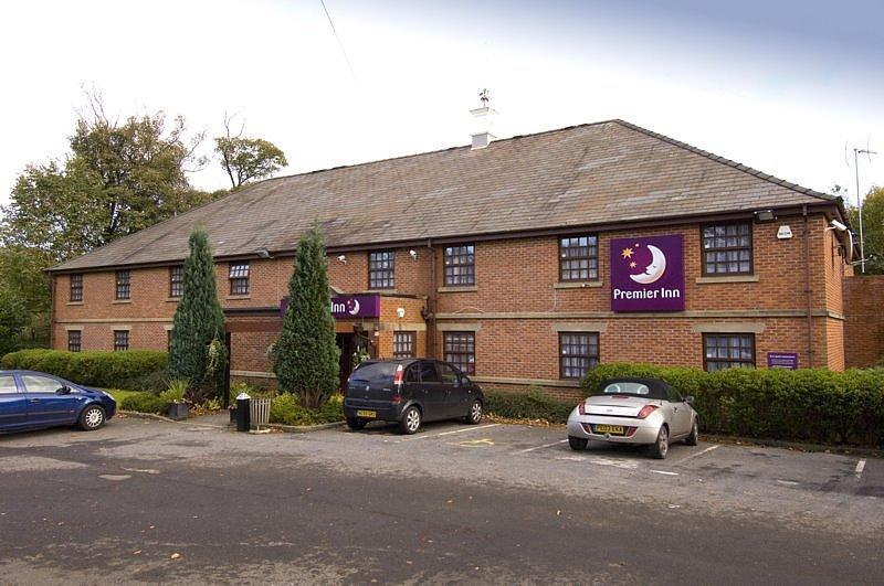 Отель Premier Inn Chorley South