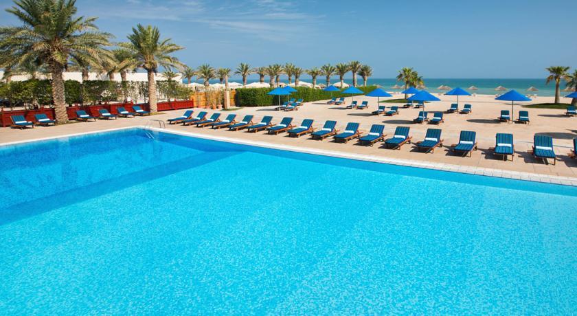 Отель Hilton Kuwait Resort