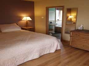 Мини-отель Mackays Rooms And Restaurant