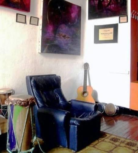 Mantengase Hostel