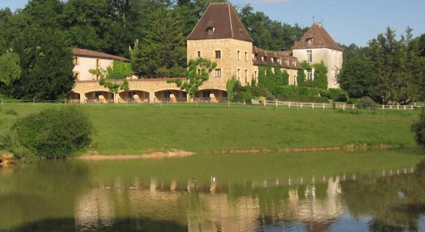 Отель Manoir Du Grand Vignoble