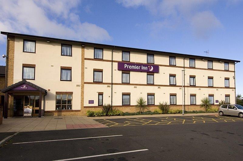 Отель Premier Inn Blackburn Central