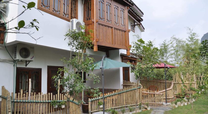 Отель Yangshuo Phoenix Pagoda Fonglou Retreat