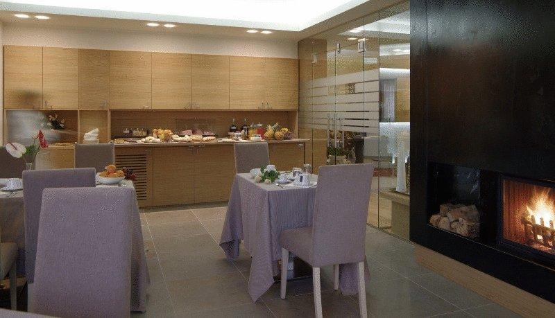 Отель Hotel Natura