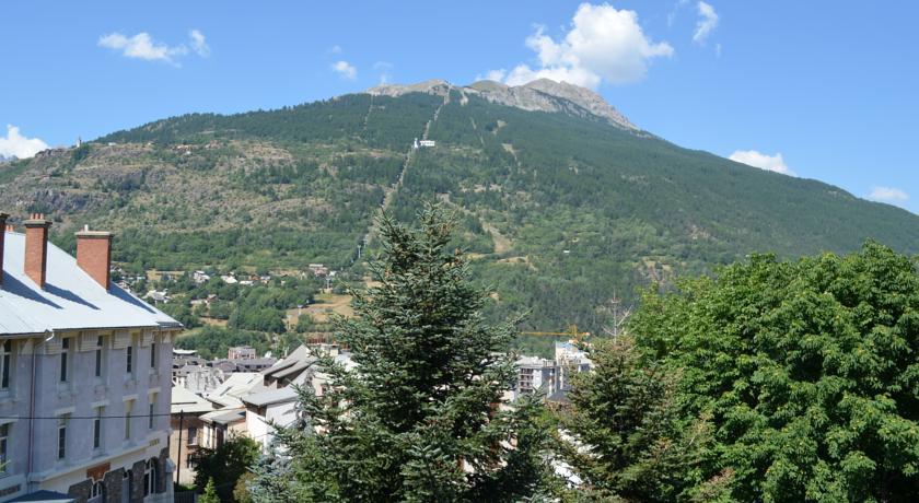 Отель Hôtel Edelweiss