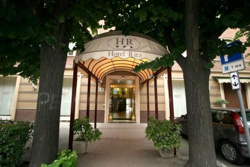 Отель Hotel Ritz