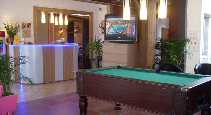 Отель P'tit Dej-Hotel Azay Le Rideau