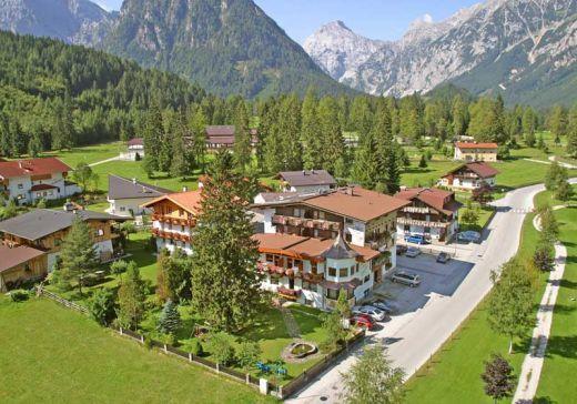 Отель Hotel-Pension Enzian