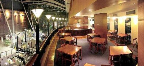 Capitol Square Hotel