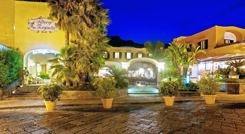 Отель Albergo Terme La Reginella