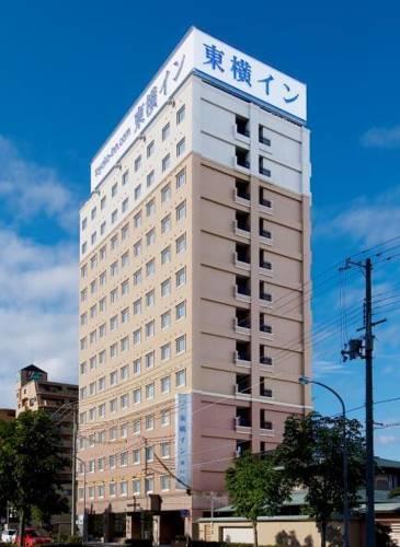 Отель Toyoko Inn JR Wakayama-eki Higashi-guchi
