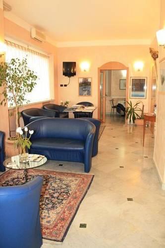 Отель Hotel Roma