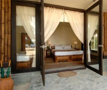 Отель Miniloc Island Resort