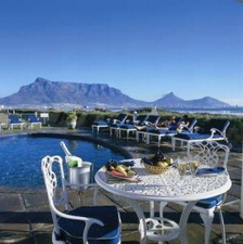 Отель Leisure Bay Luxury Suites