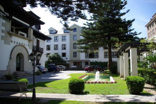 Апартаменты Hotel Apartamentos Arias
