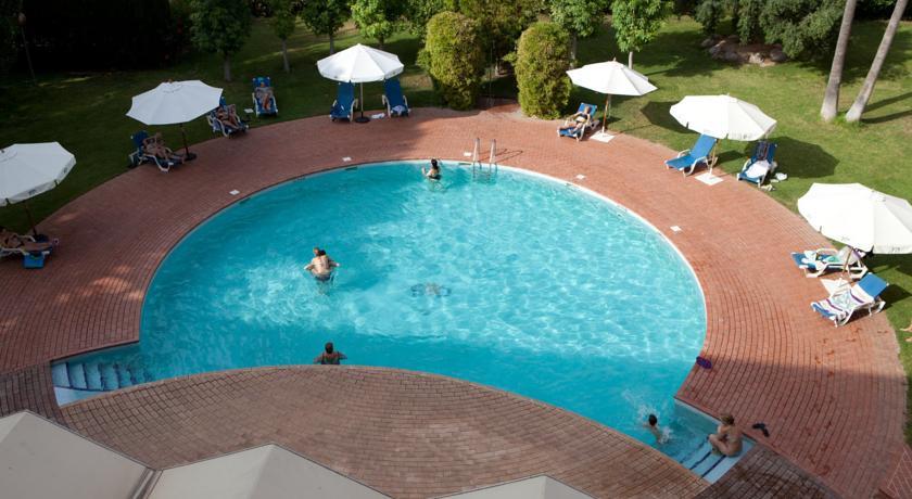 Апартаменты Apartaments Corona Tortosa