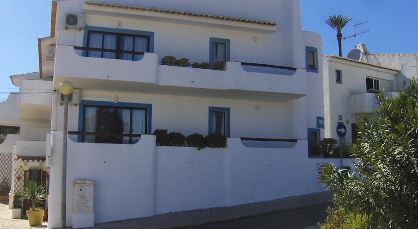 Отель Club House Casa Velha Da Luz