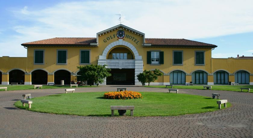 Отель Le Robinie Golf & Resort