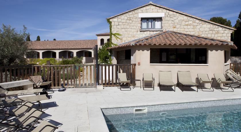 Апартаменты Le Mas de Valrugues DG Holidays