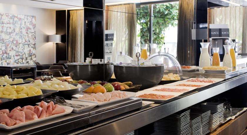 AC Hotel Victoria Suites by Marriott