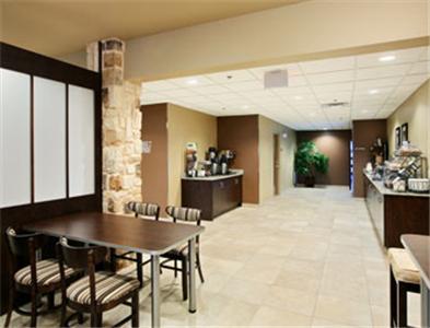 Отель Microtel Inn and Suites Searcy