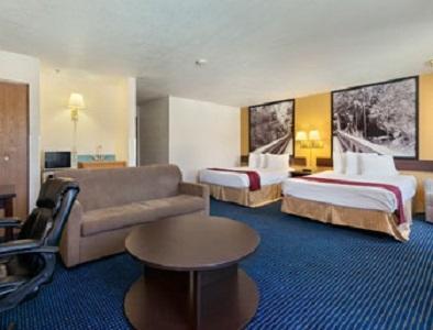 Отель Super 8 Phoenix - Mesa Gilbert