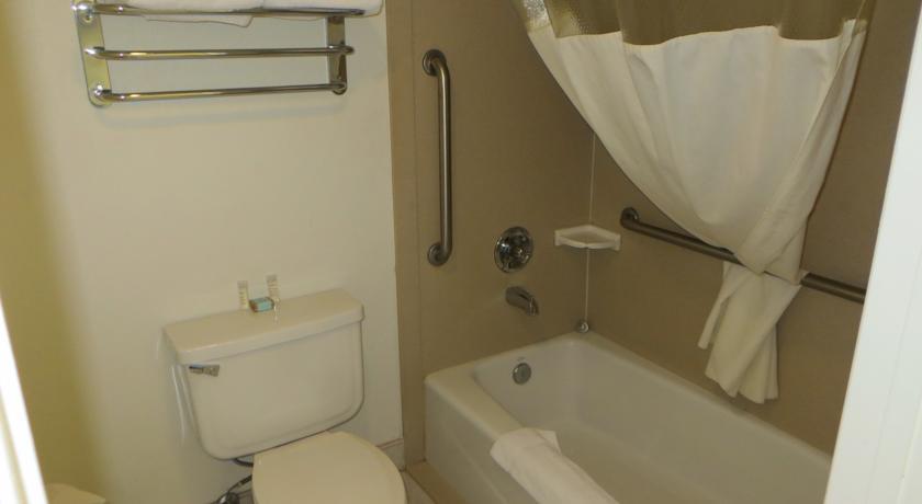 Отель Travelodge Banning