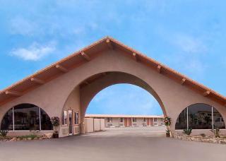 Отель Rodeway Inn & Suites El Centro