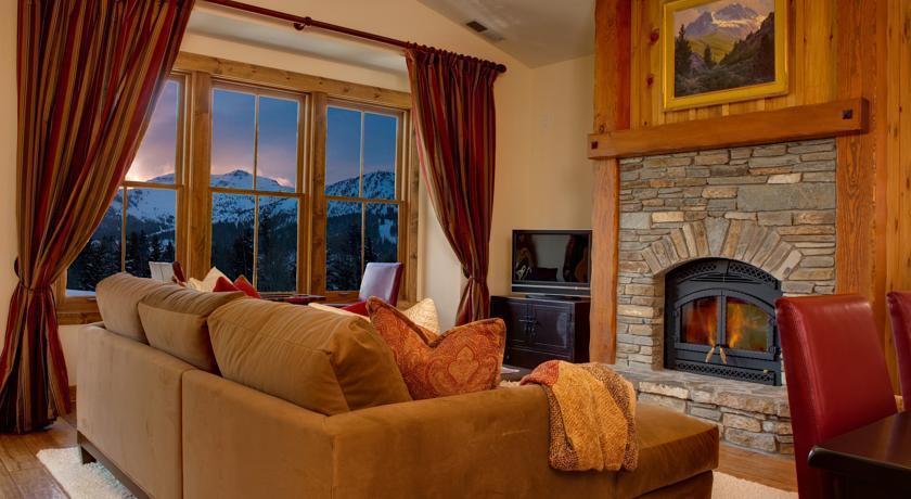 Отель Snowcreek Resort