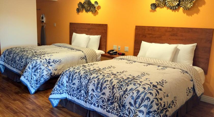 Отель Days Inn Gateway to Yosemite