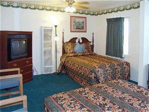 Отель Holland Inn & Suites