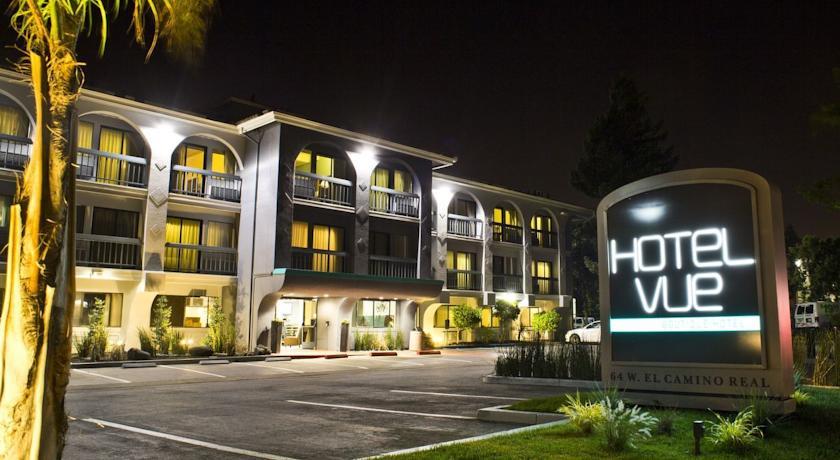 Отель Hotel Lodge