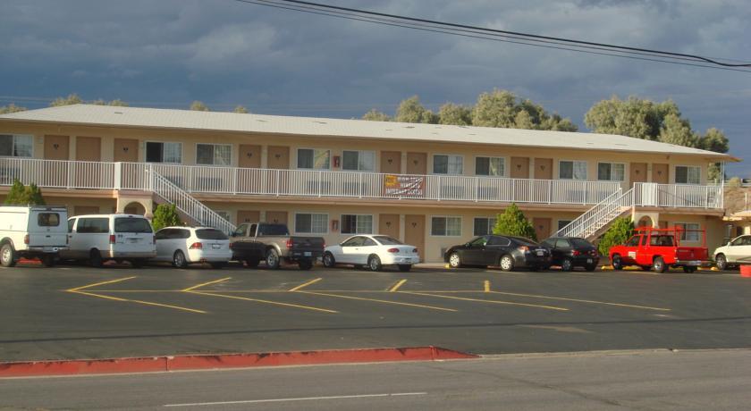 Отель Budget Inn